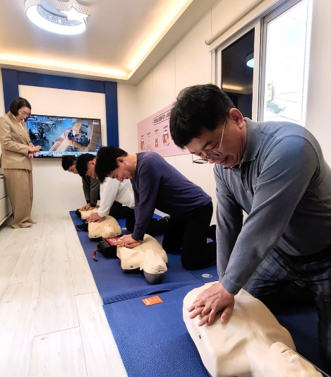 장성군 공직자 ‘생명 살리는 심폐소생술’ 배운다