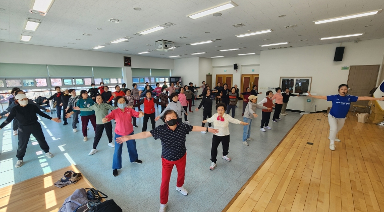 고령군, 헬시하트 실버체조단 건강UP사업 실시