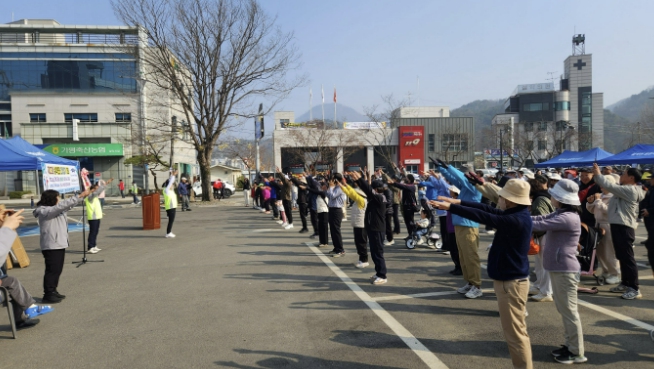 가평 설악면민 400여명 참여… 건강걷기 대회 '성료'