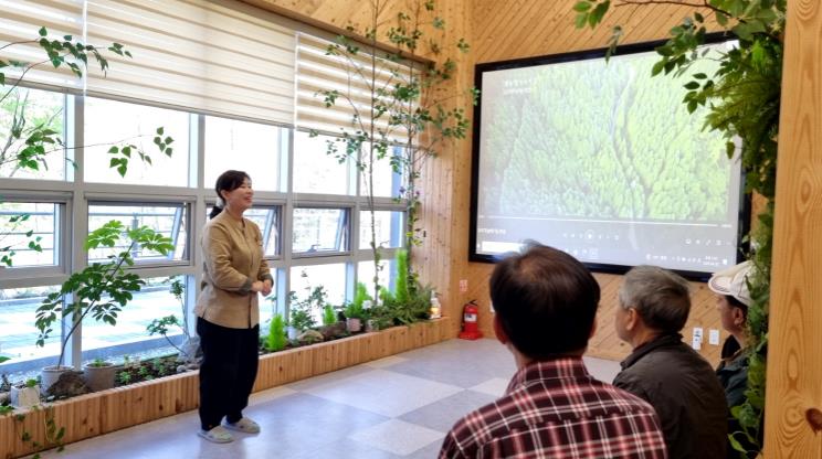 장수군, 웰니스 관광지 명소 ‘치유의숲’ 재개장
