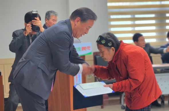 (재)김명주 효우재단, 제16회 효우상 시상식 개최