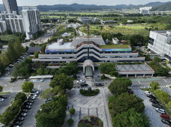 아산시, 'AI 광반도체 핵심부품 제조 기반' 공모 최종 선정... 차세대 반도체 메카로 도약
