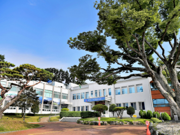 남해군 우수환경프로그램 ‘갯마을 제비 A to Z’ 운영