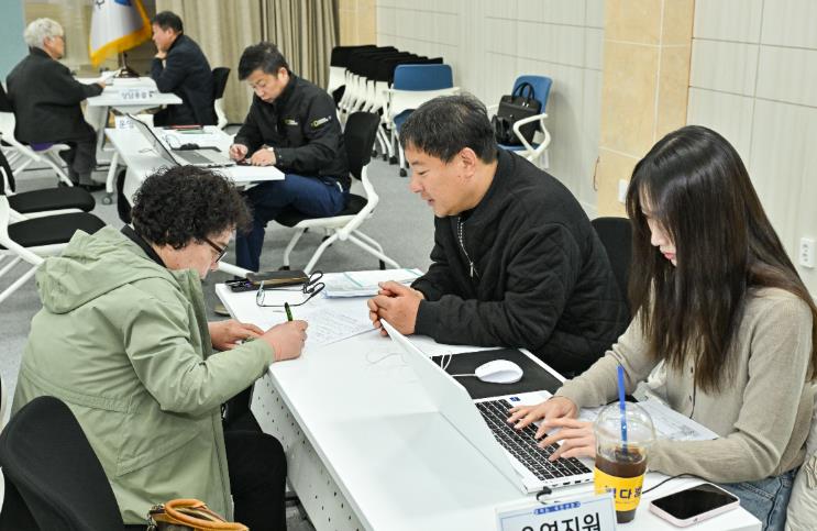 정선군, 군민 고충 민원 해결 “달리는 국민신문고” 성료  