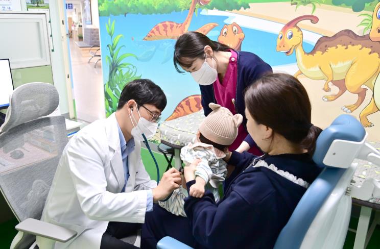 청송군, 아이부터 임산부까지 진료 공백 없다