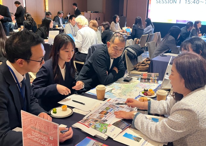 경남도, 도쿄서 ‘K-관광로드쇼’ 참가... 골든위크 관광객 유치 박차