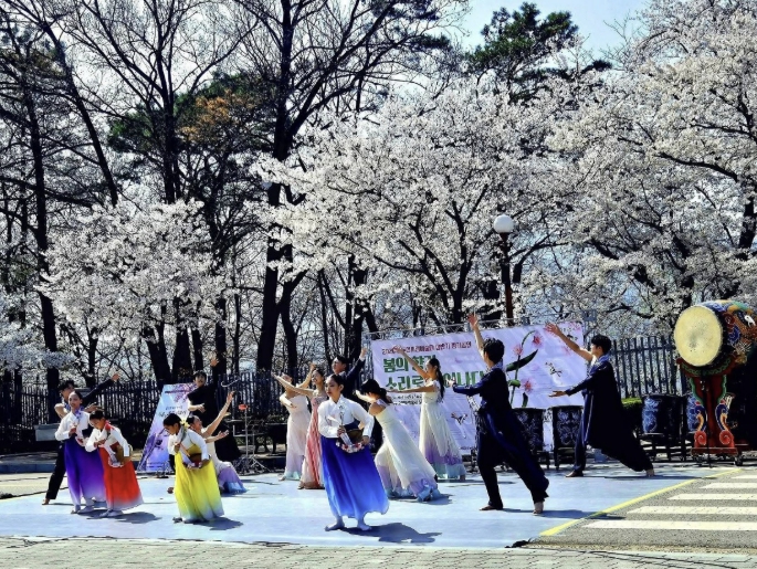 동두천시, '자유, 꽃을 피우다' 자유수호평화공연 성료