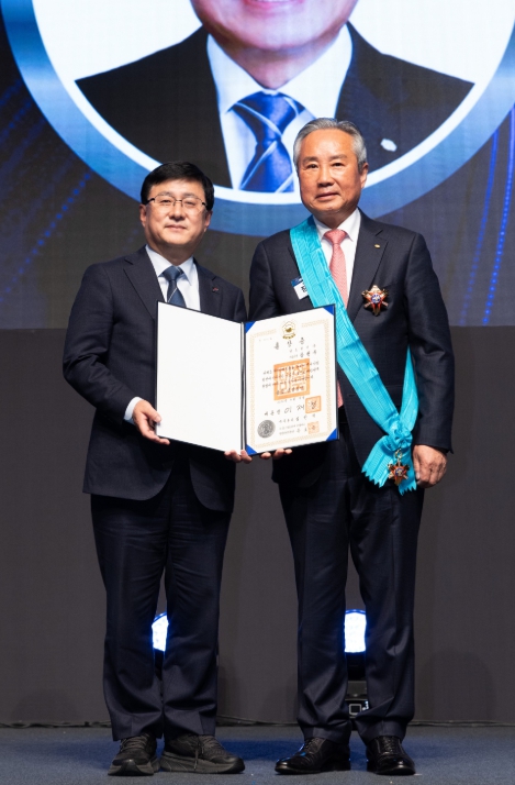 경산시 장현우 제2대 압량명예면장,‘전기의 날’금탑산업훈장 수훈