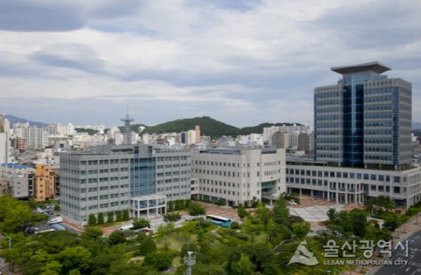 울산시, 시내버스 노선 개편 첫날 현장점검