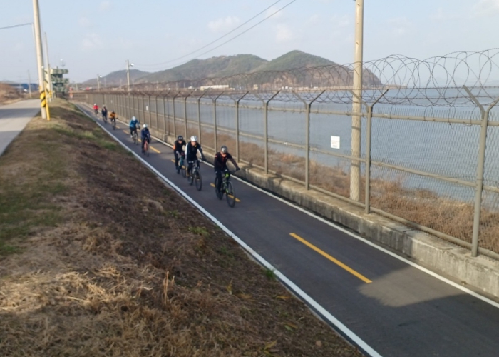 ‘김포 한강 철책 자전거길’ 문화체육관광부 주관 자전거 자유여행 대표코스 60선 선정 