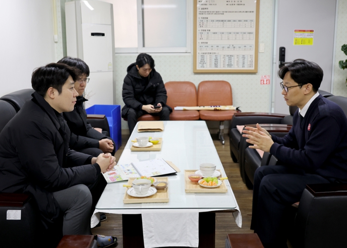 대전시의회 김진오 의원, 연말 사회복지시설을 위문하며 이웃사랑 실천에 앞장서